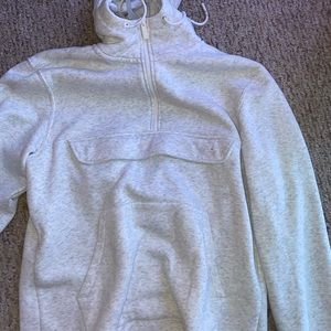 White PacSun Jacket/Hoodie